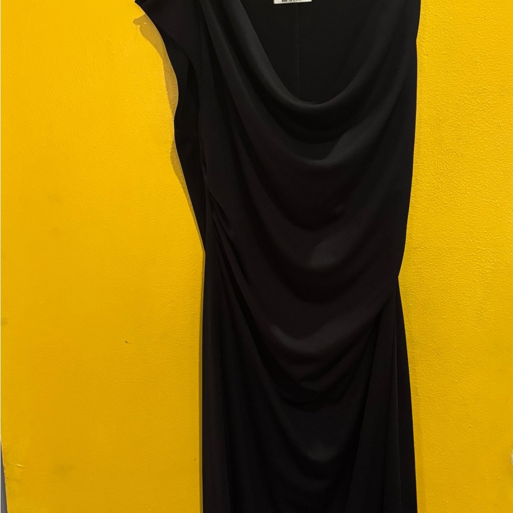 Elegant Black Draped Dress